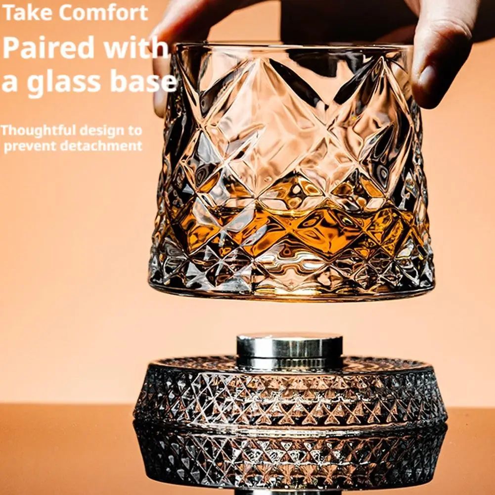 Rotating Base Whiskey Glass Set
