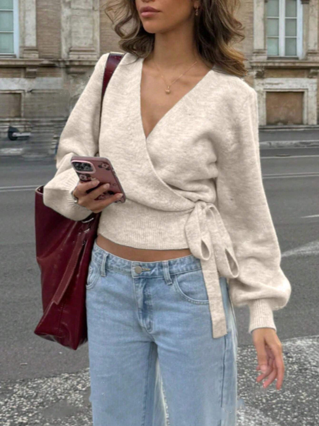 V-neck bottoming sweater autumn and winter irregular strap short top