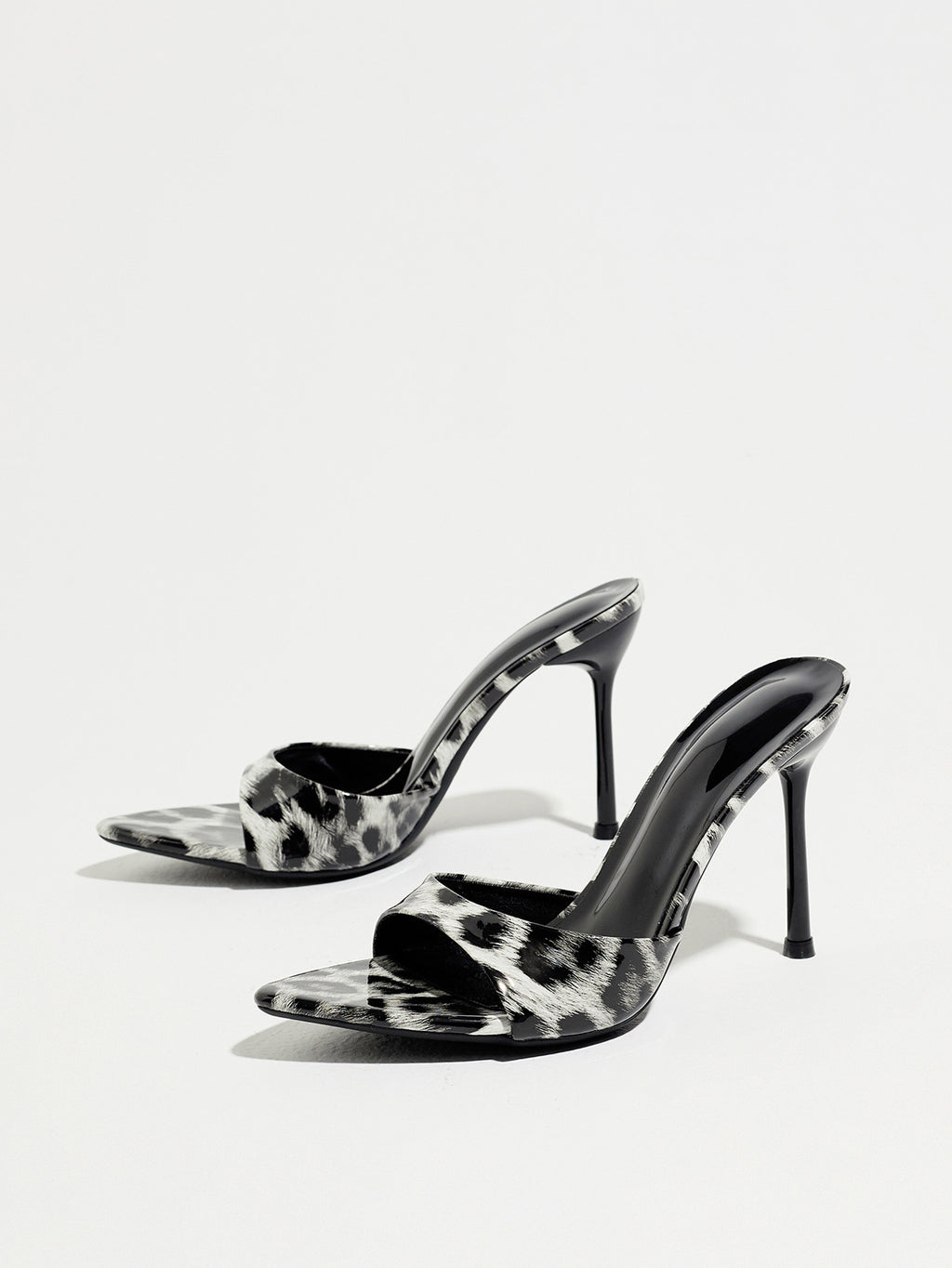 Women Pointed Toe Thin Heel Mule Sandals