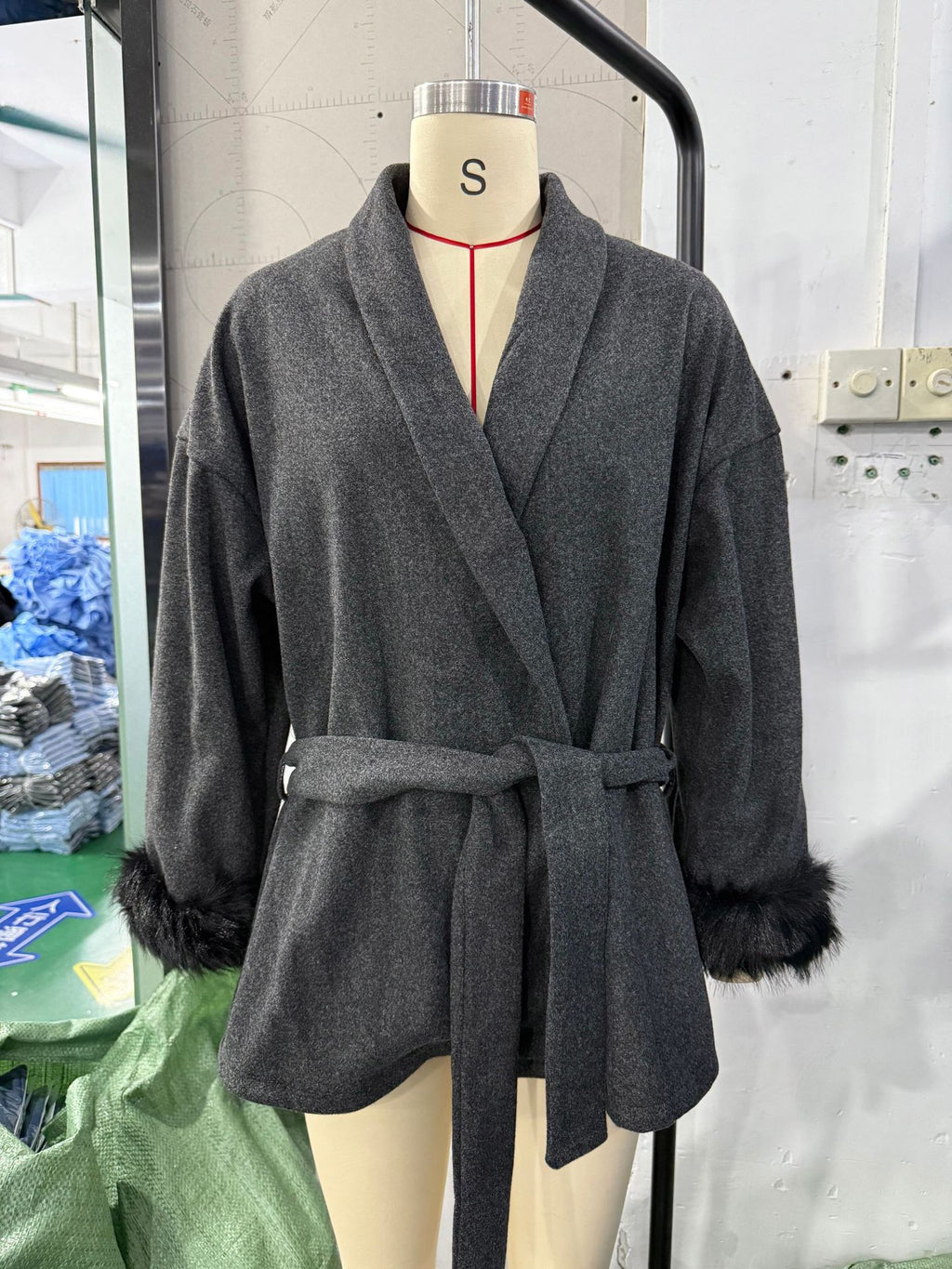 Wool coat, short-style overcoat