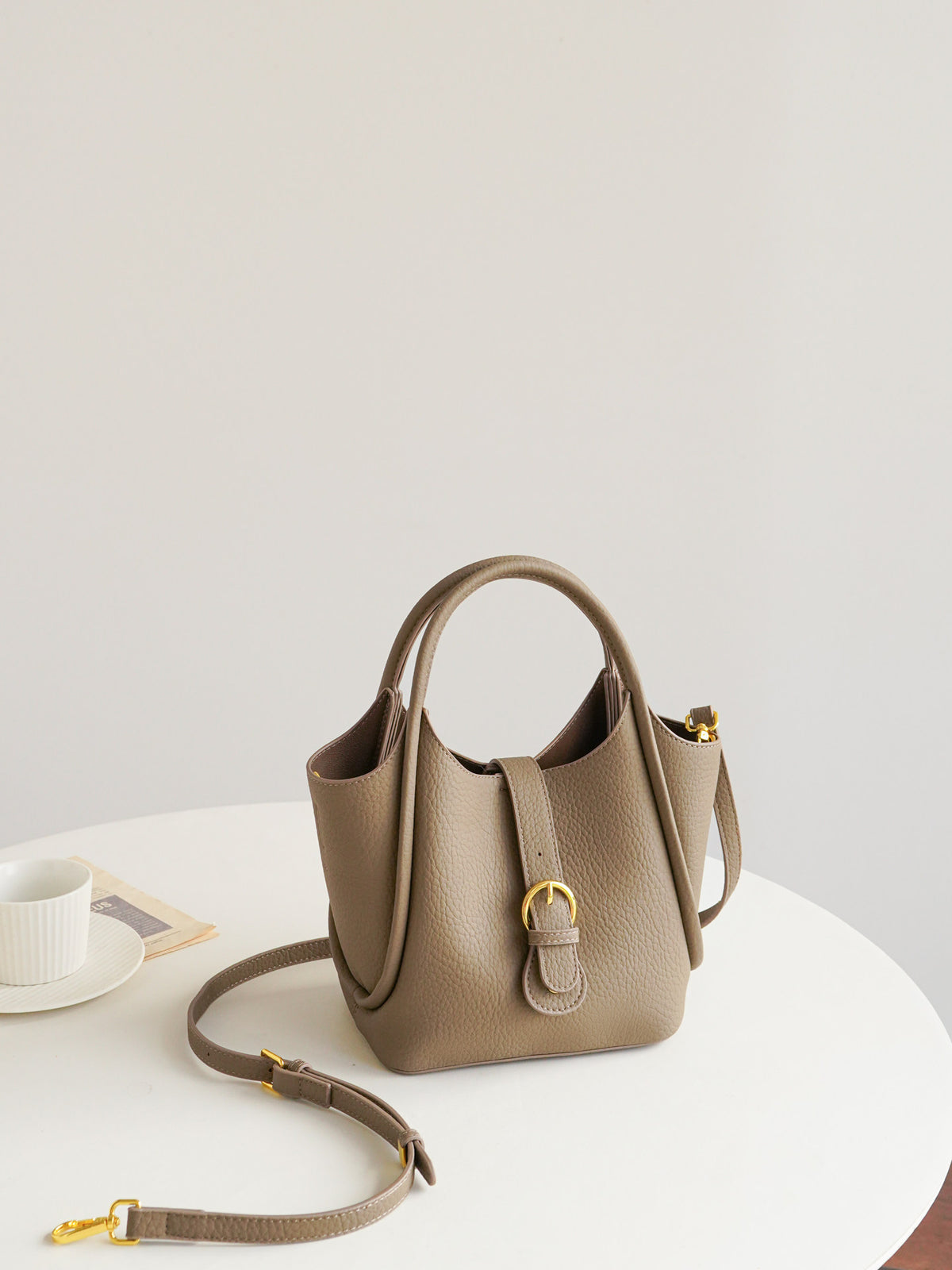 Women's  Versatile Shoulder Crossbody Bag
