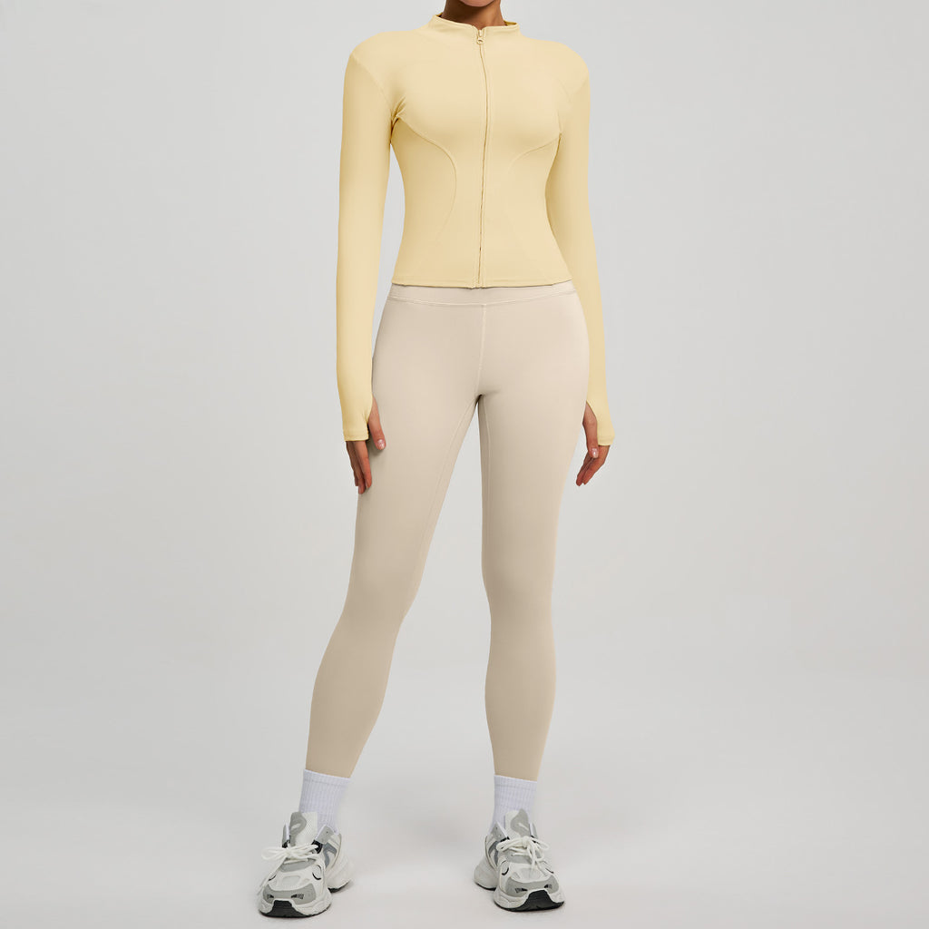 Lady's high-waisted yoga workout outfit