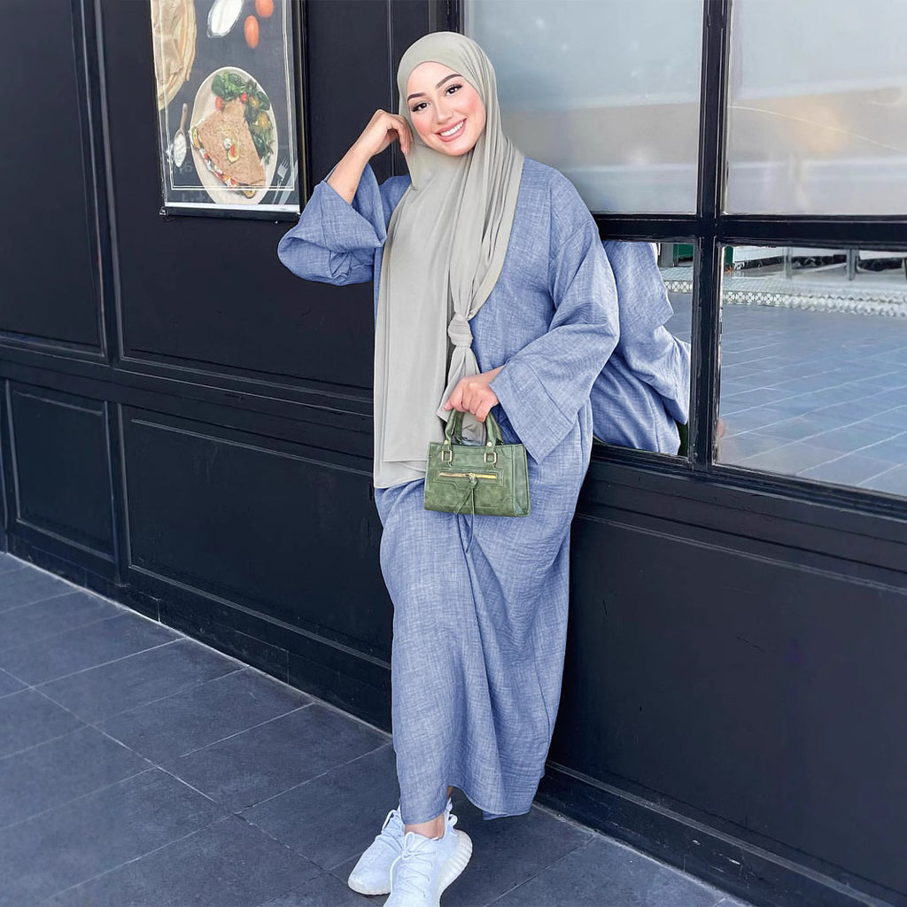 Solid-colored casual dress gown