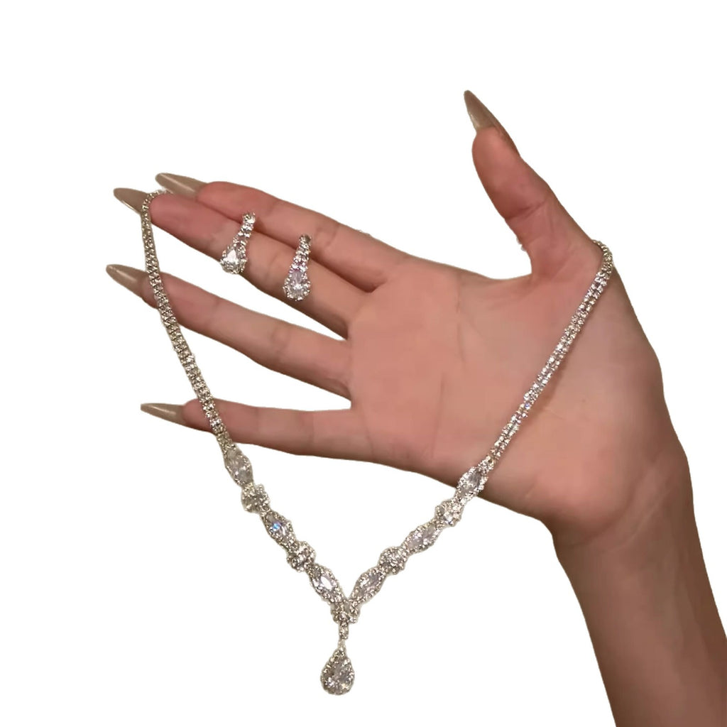 Luxury Diamond Necklace Earrings Set