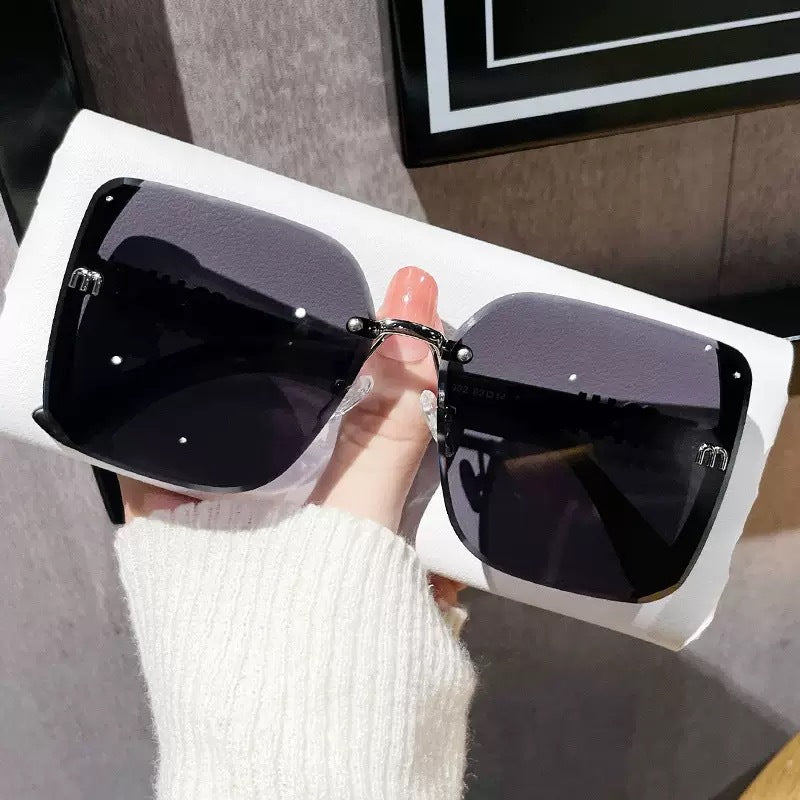 Large Frame Cut-Edge Sunglasses for Women, High-End Fashion Square Sunglasses