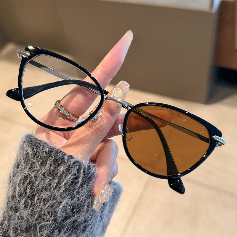 Retro Cat-Eye Blue Light Blocking Glasses