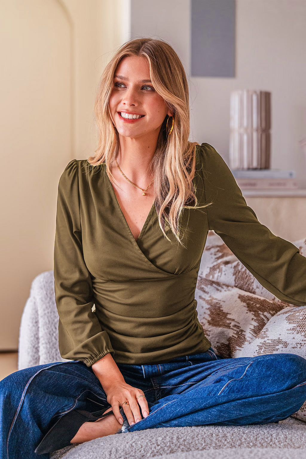 Top V-neck pleated waist hot girl solid color slim long sleeve top