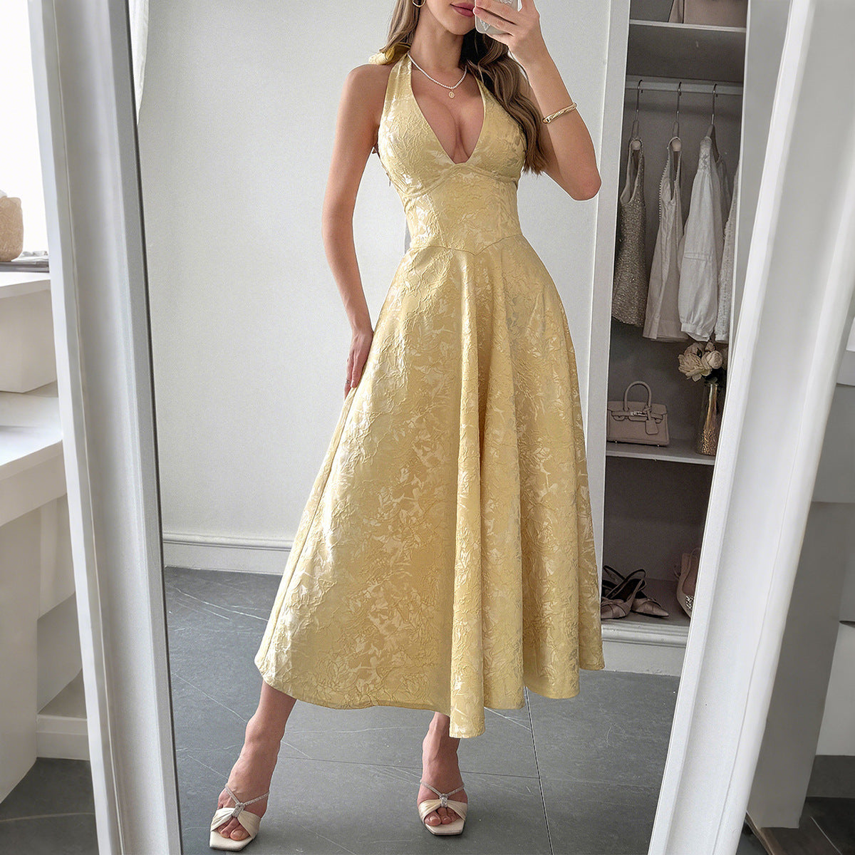 Elegant Halter Neck Evening Dress