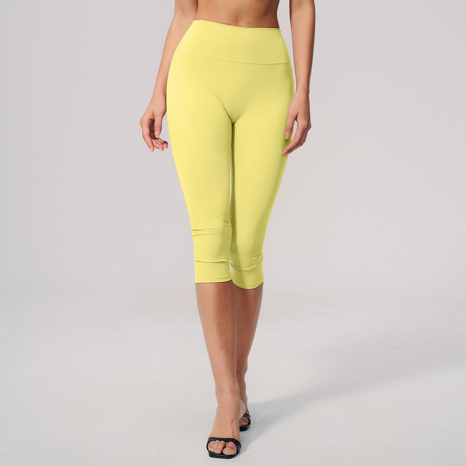 Brushed Yoga Shorts High Waisted Slim Fit Sports Shorts