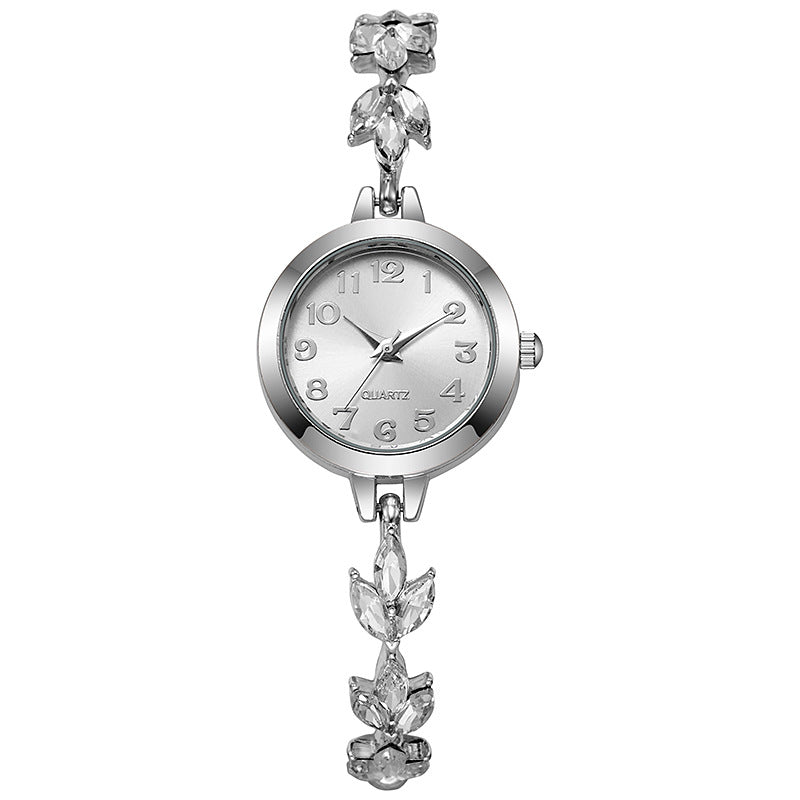 Elegant Clover Bracelet Women's Watch