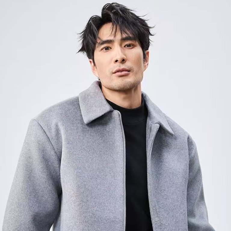 Men's Wool Blend Melton Solid Short Jacket with Curved Sleeves