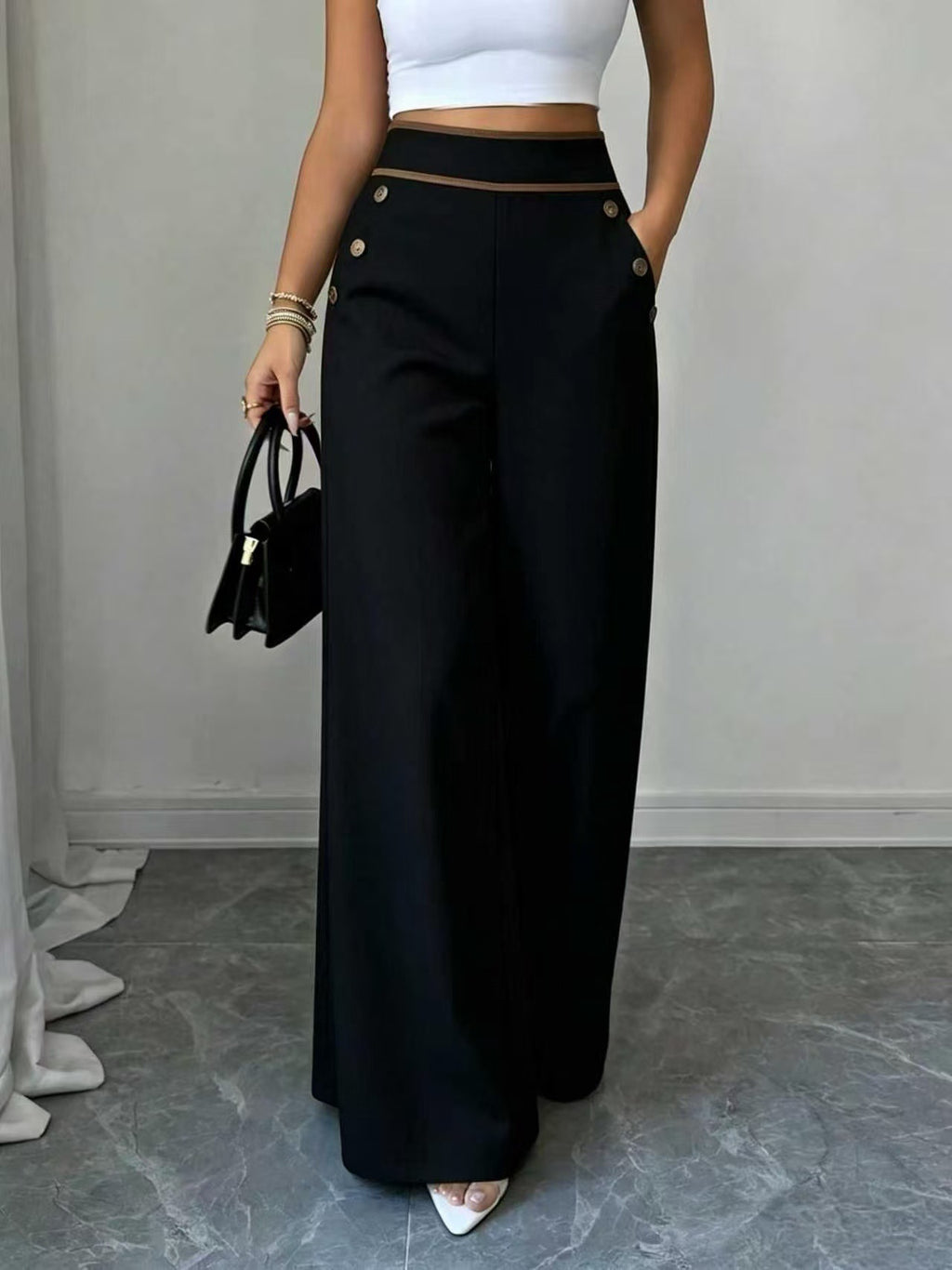 Wide-leg trousers