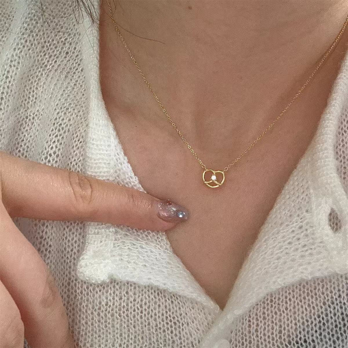 Niche Design Titanium Steel Necklace