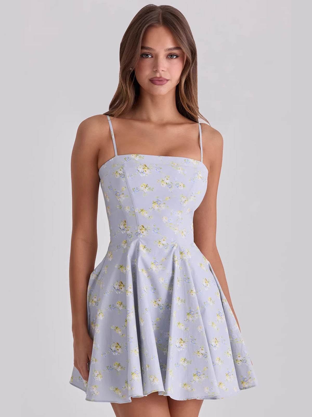 Popular Spaghetti Strap Waist-Cinching A-Line Short Dress French-Style Fishbone Waist-Slimming Dress