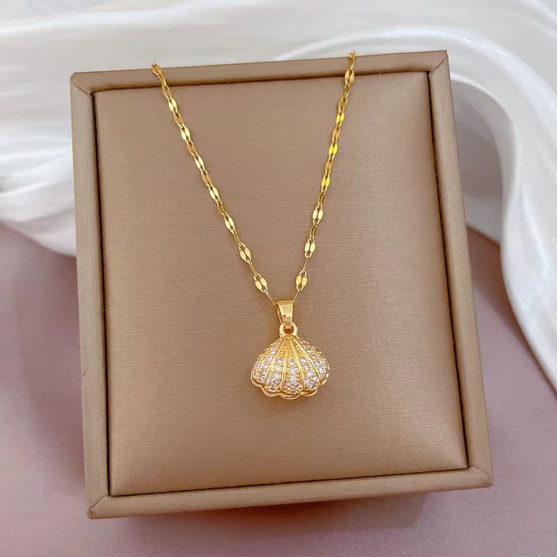 Adjustable Shell Pearl Necklace with Gemstone Accents