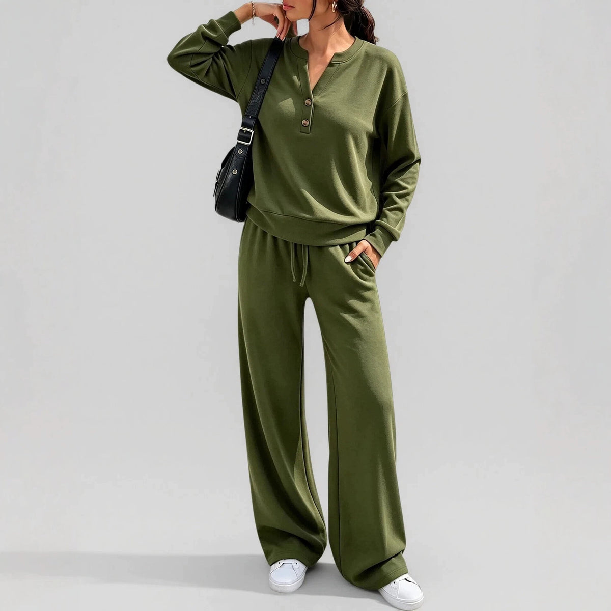 Loose-fitting long-sleeve top and wide-leg pants