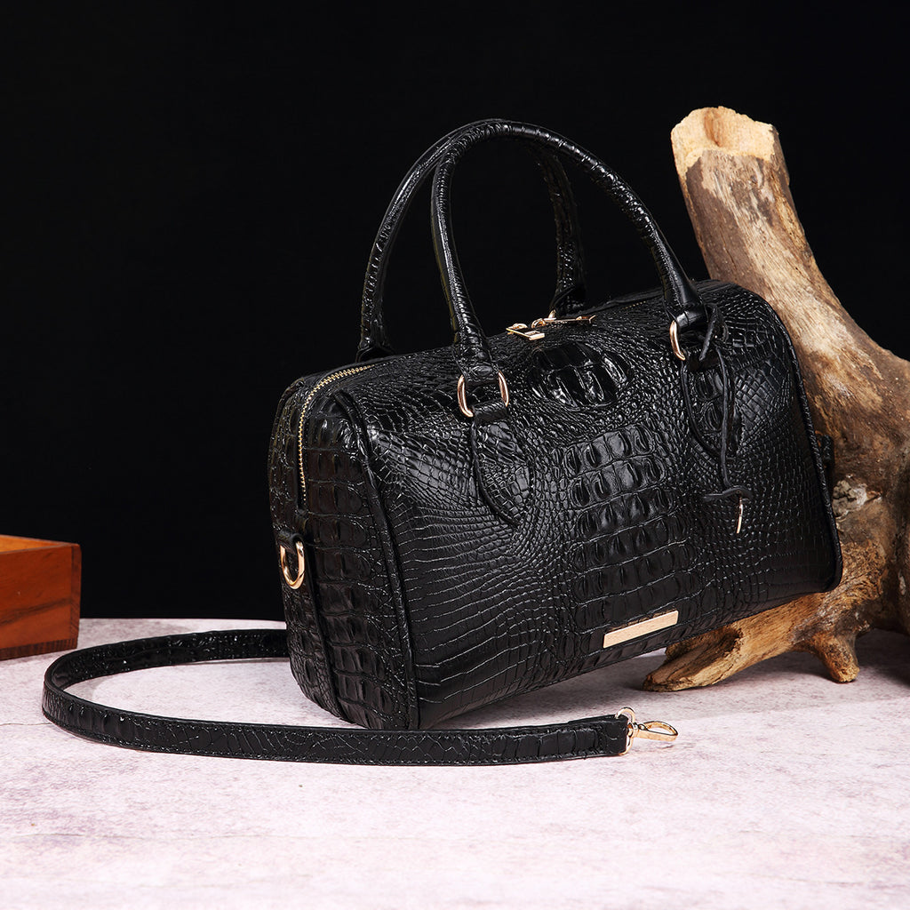 Women?s vintage handbag