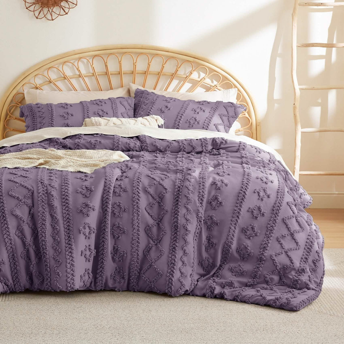 Brushed Solid Color Tufted Bohemian Bedding Set