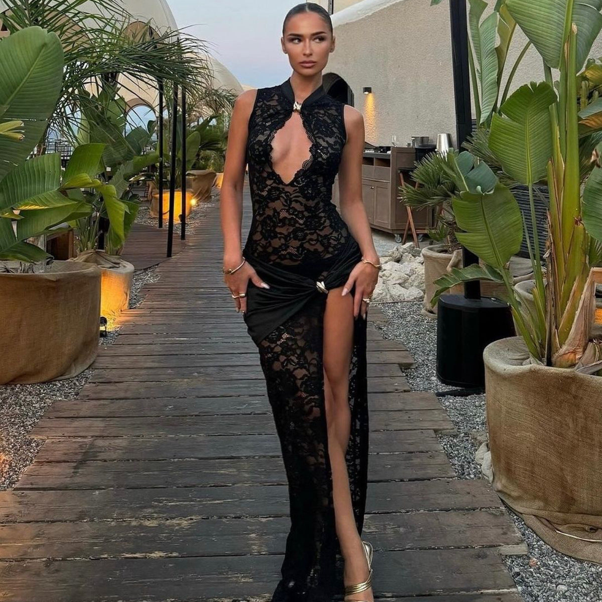 sexy fashion lace hollow sleeveless dress
