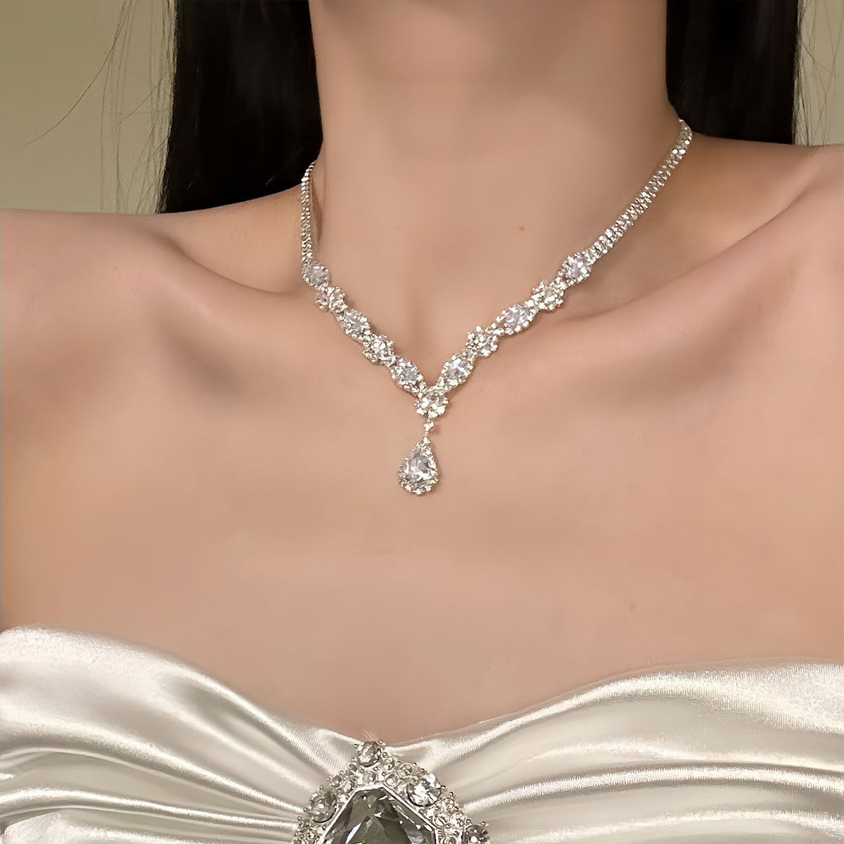 Luxury Diamond Necklace Earrings Set