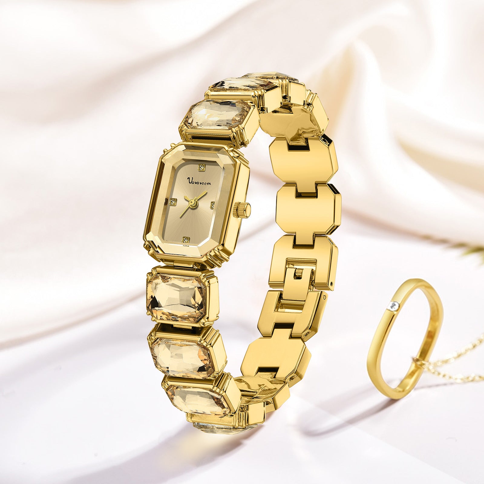 Square-faced quartz women's watch