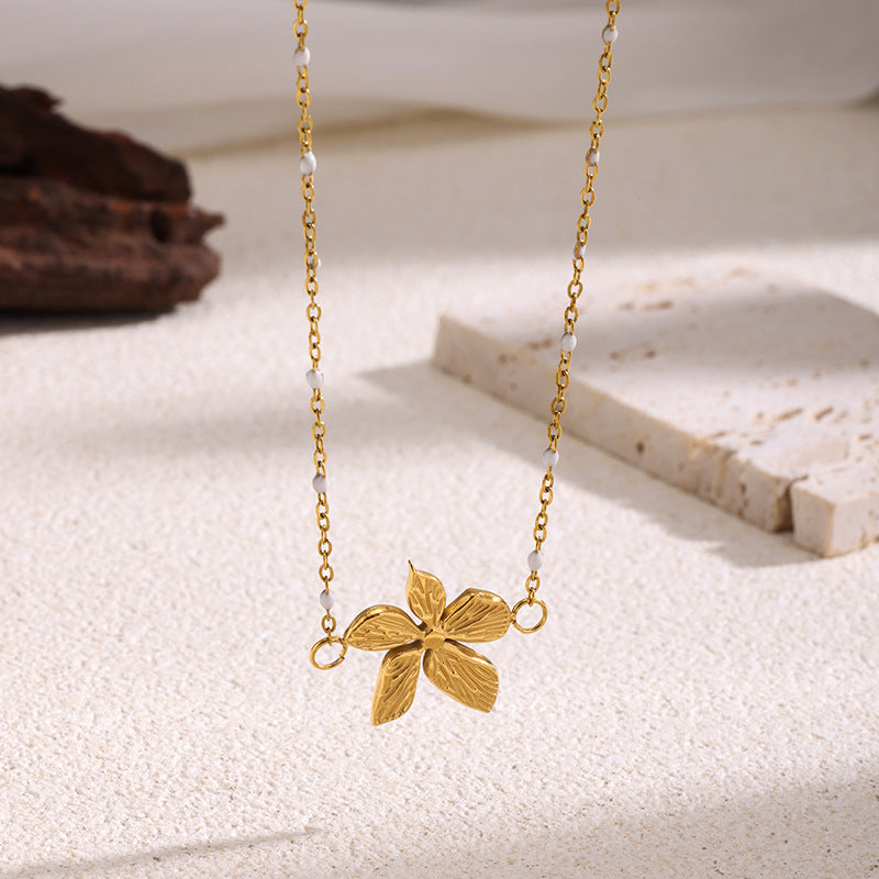 Petal-Inspired 'Instagram-Style' Stud Earrings and Necklace