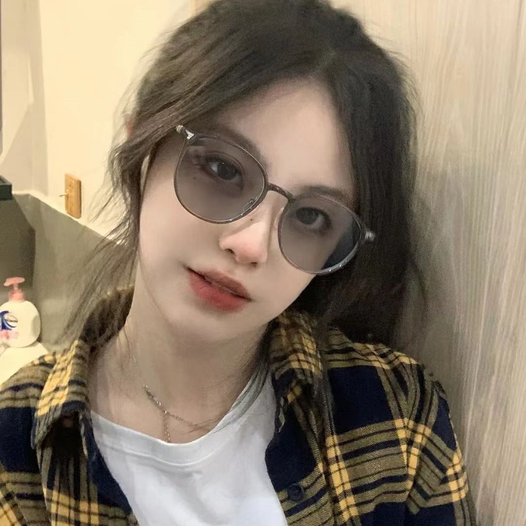 Photochromic Anti-Blue Light Oval Glasses