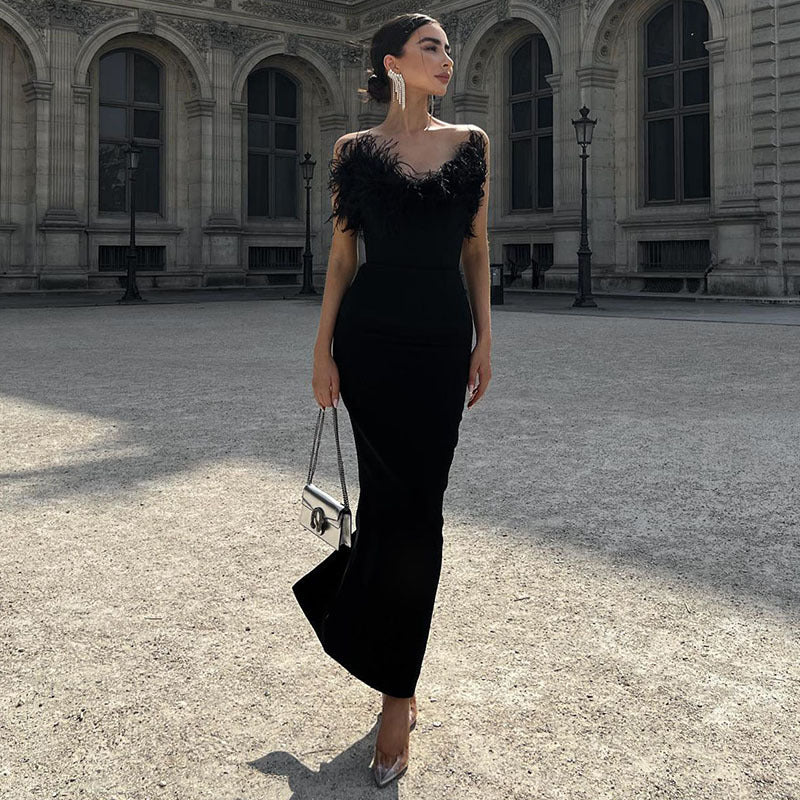 Women Bodycon Dress with Feather Collar