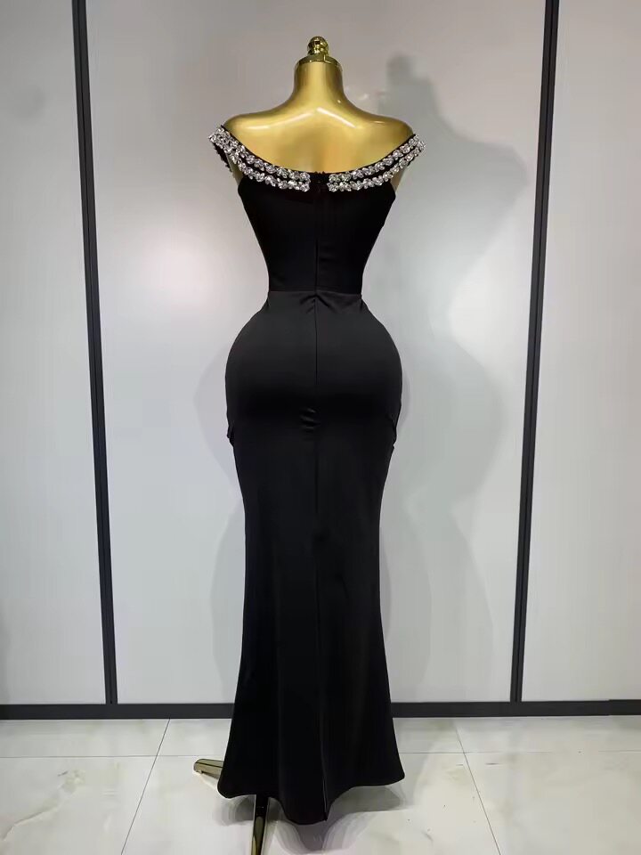 Belted dress cocktail gown for formal event