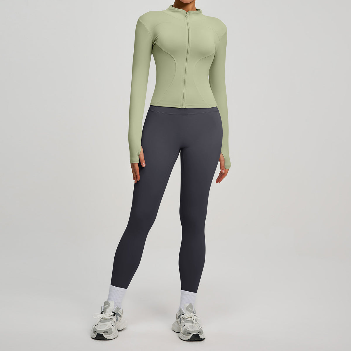 Lady's high-waisted yoga workout outfit