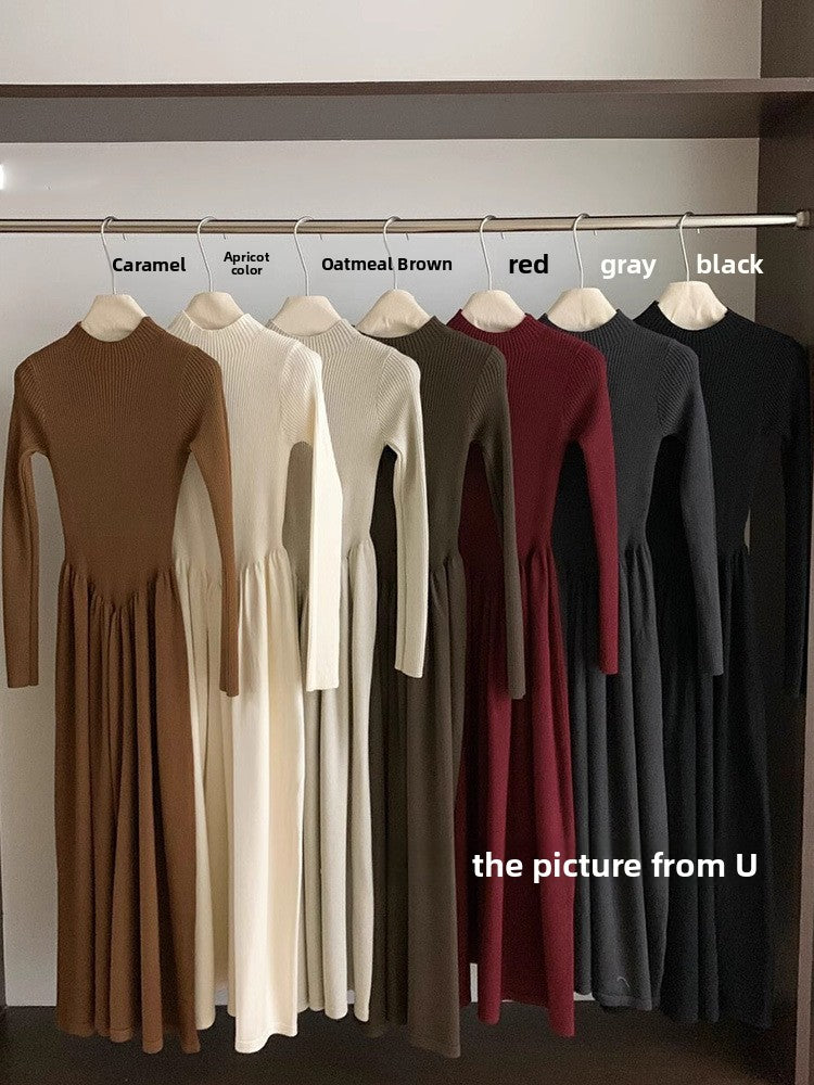 Women's long-sleeved A-line knitted dress