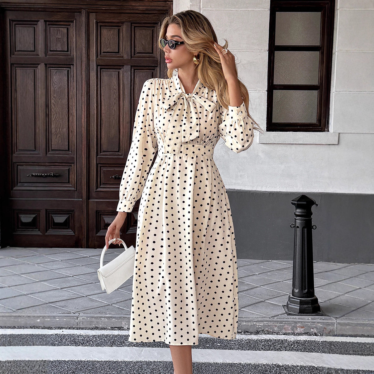 Retro Bow Collar Polka Dot Mid-Length Dress