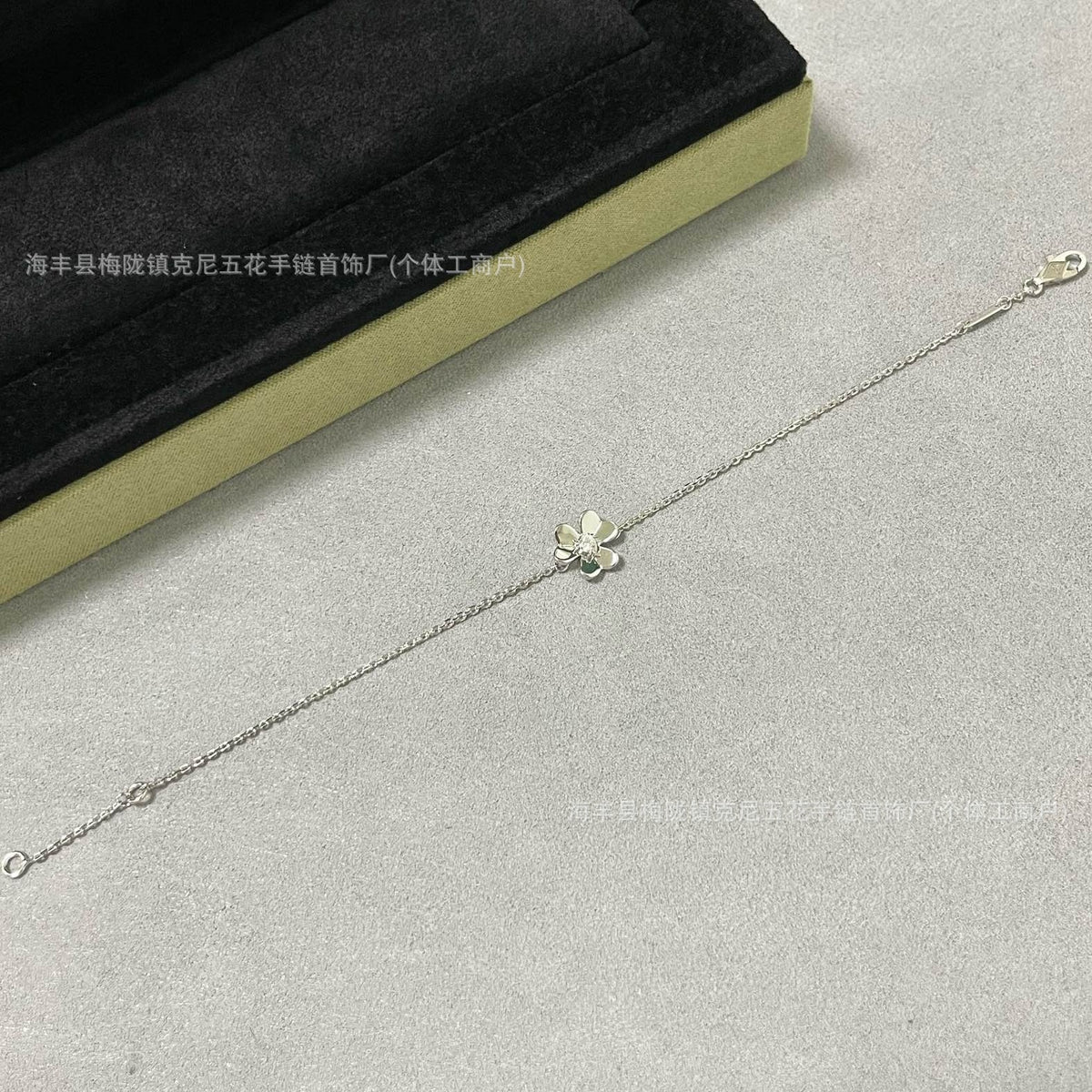 Rose Gold Diamond Clover Necklace