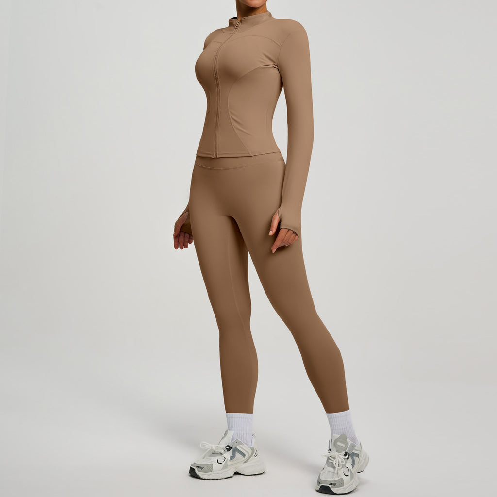 Lady's high-waisted yoga workout outfit