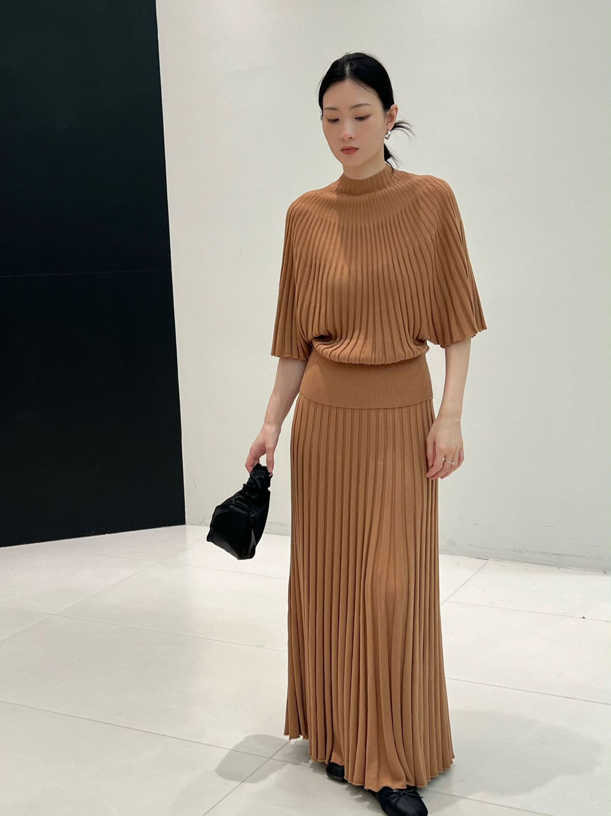Ribbed Lined High Waist Wool Blend Skirt