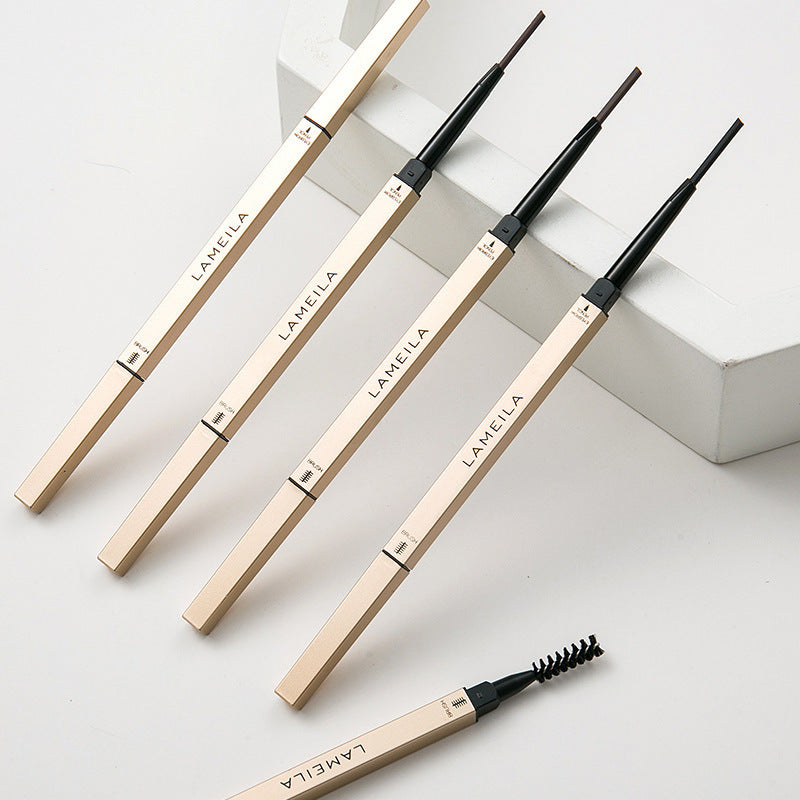 Small gold bar eyeliner brush