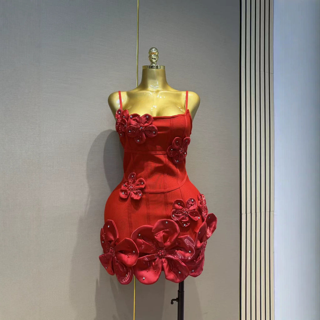 Women's strapless dress