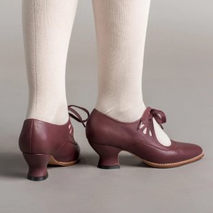 New Style Cut Out High-Heeled Lace-Up Large Size Women's Casual Shoes