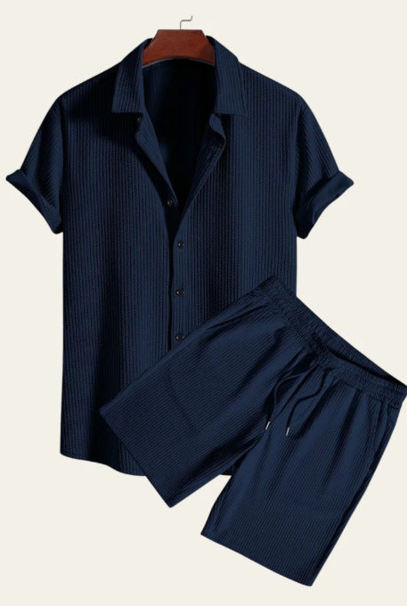 Short-sleeved shirt