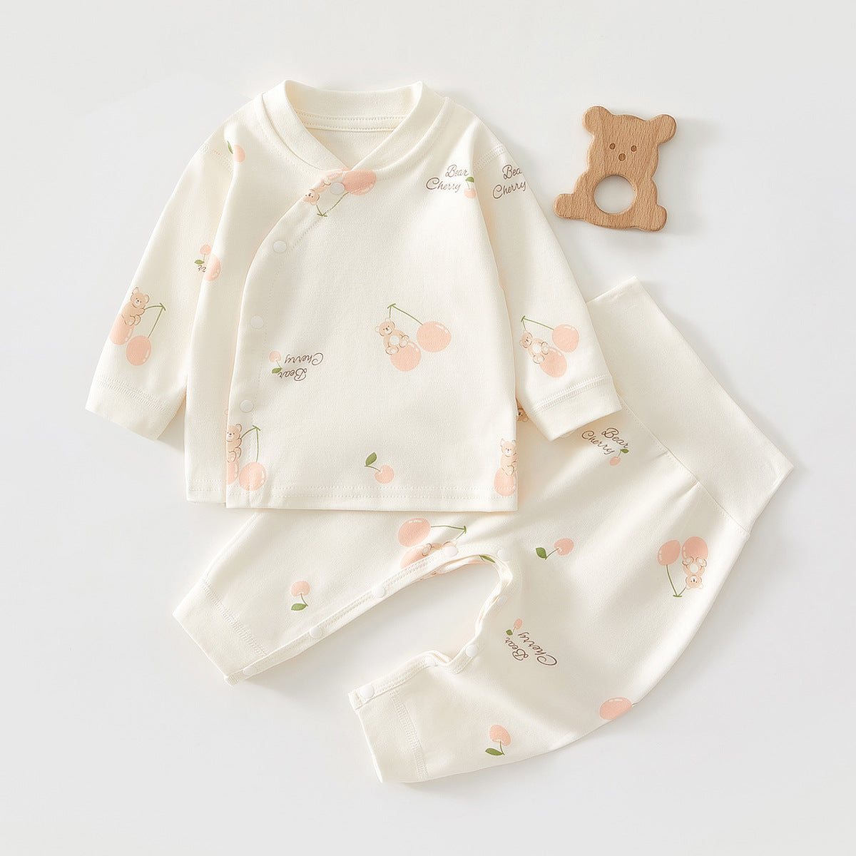 Baby pajamas for spring and autumn