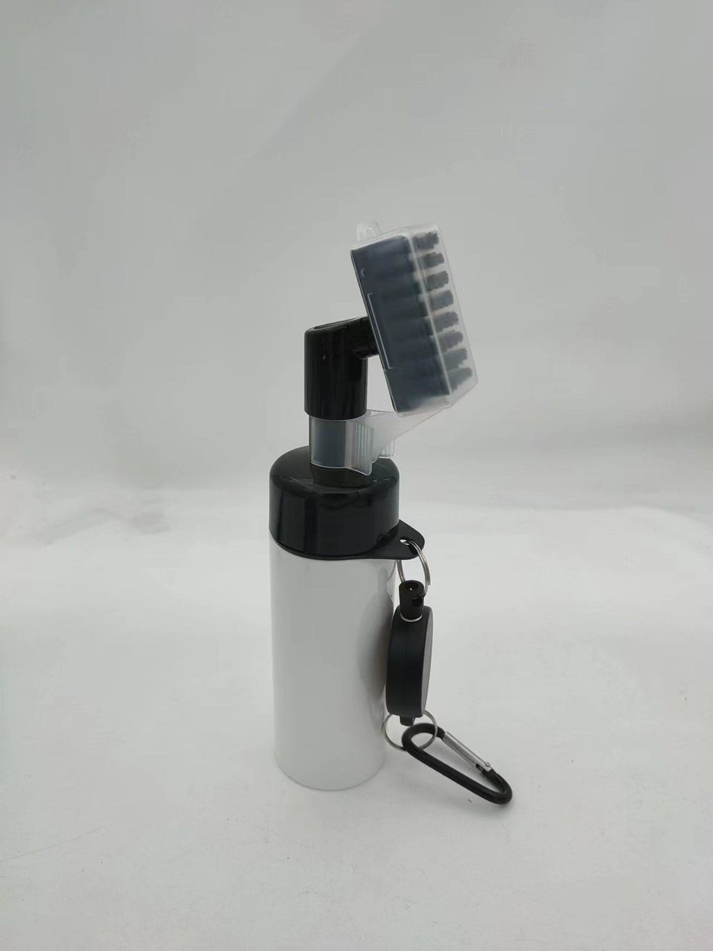 Golf club cleaning bottle brush