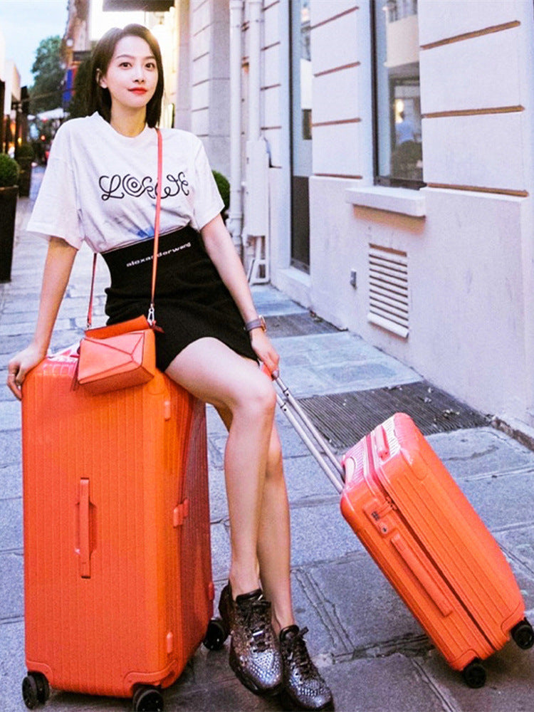Large Capacity Travel Suitcase with Universal Wheels