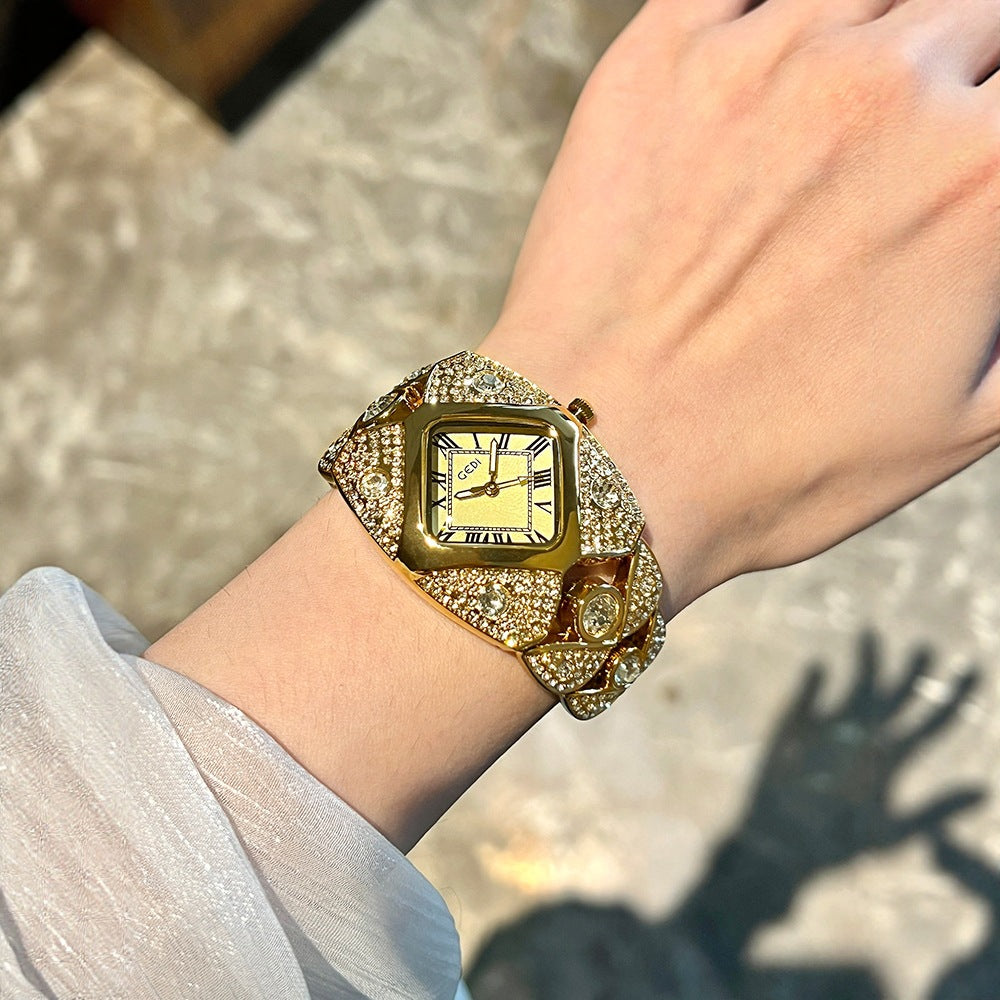 Luxury Diamond Retro Bracelet Women's Watch
