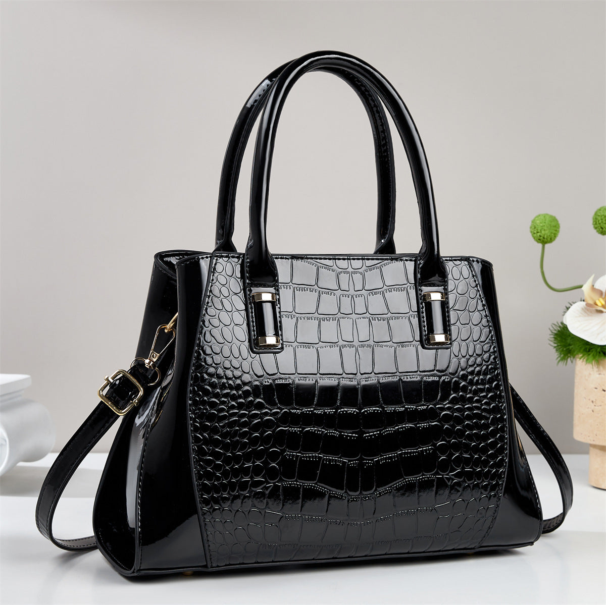 Fashion Crocodile Pattern PU Leather Shoulder Bag