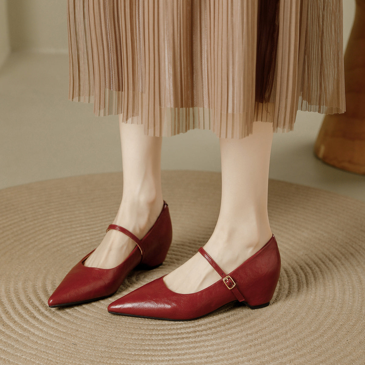 Elegant Pointed Toe Wedge Slip On Shoes