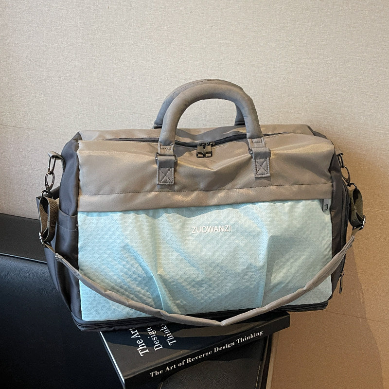 Expandable Travel Bag with Large Capacity