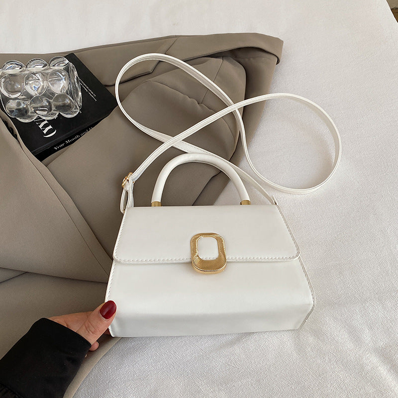 Lady's small Fang PU handbag