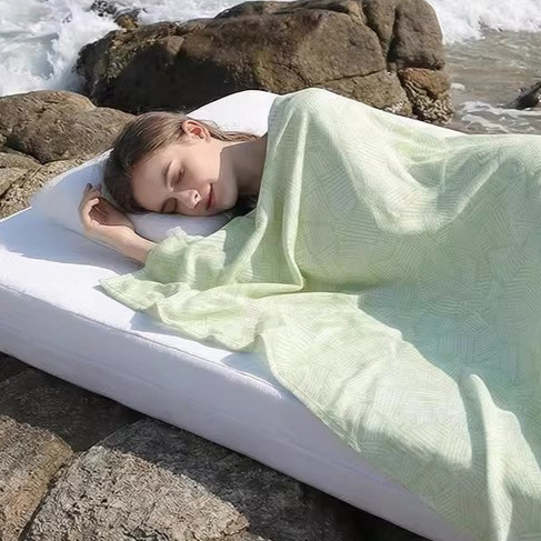 Cool-touch Bamboo Fiber Blanket