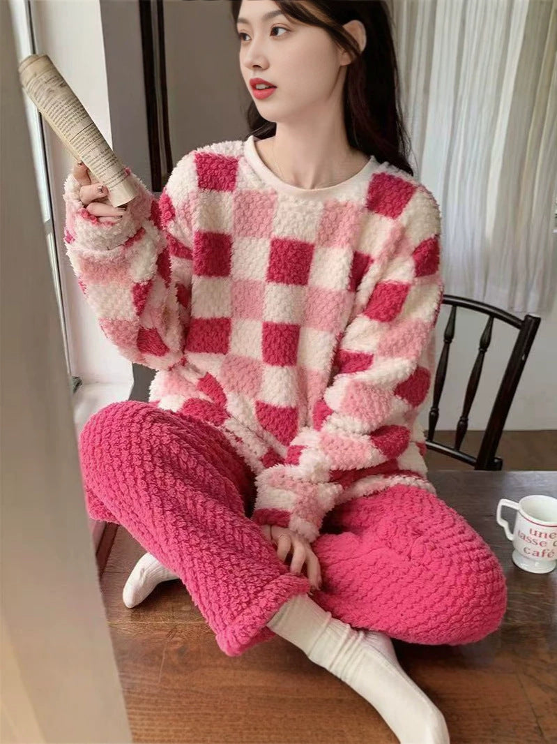 Thickly padded coral fleece pullover