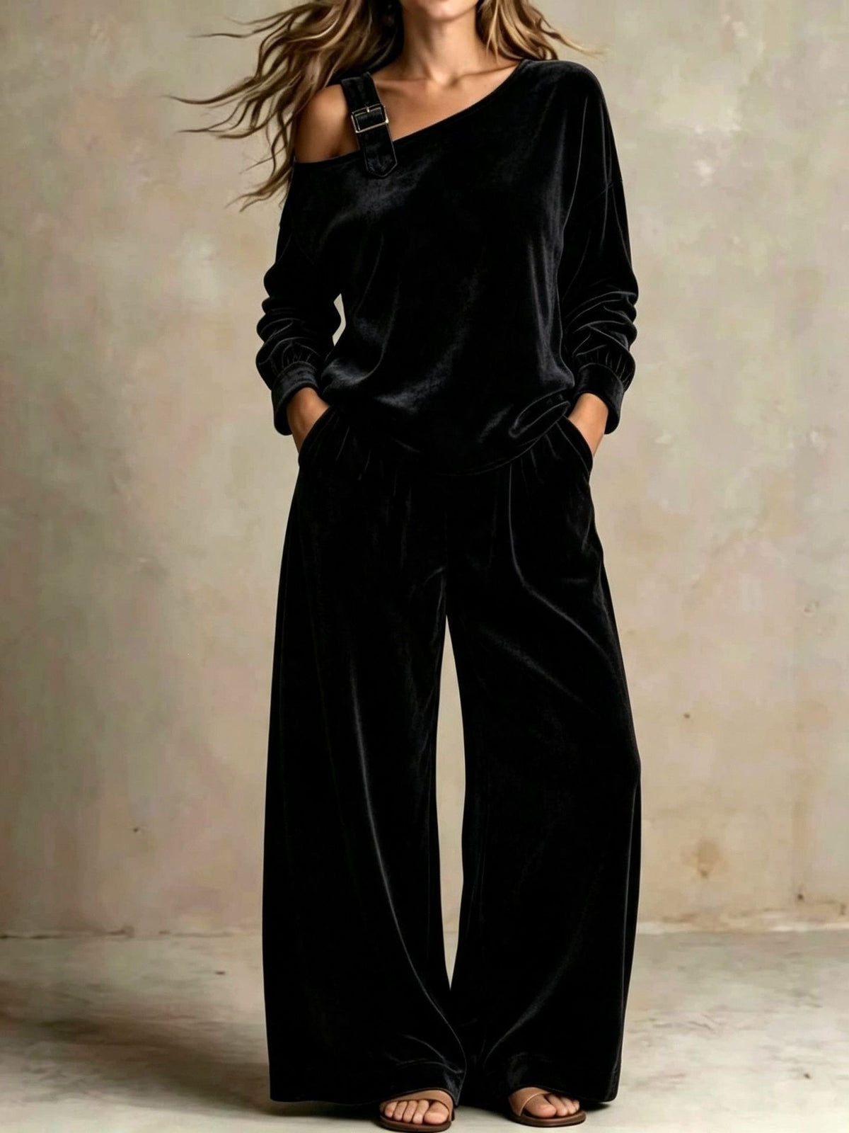Women's Velvet One-Shoulder Long Sleeve Two-Piece Casual Pantsuit Set
